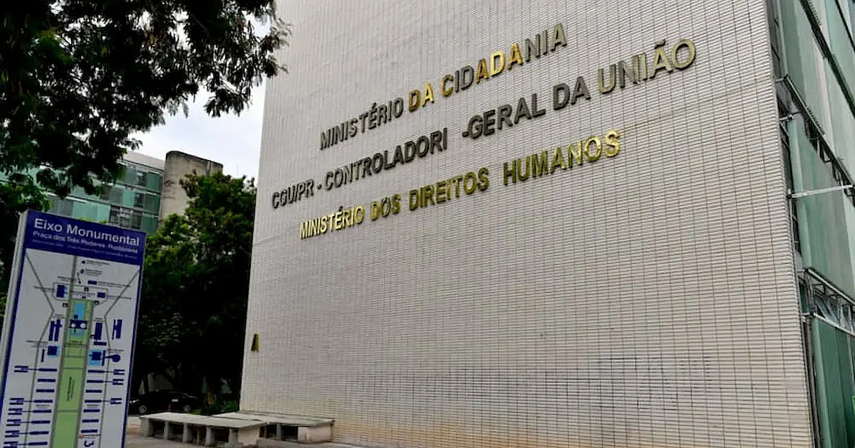 Ministério dos Direitos Humanos prepara anistia a filhos de Herzog