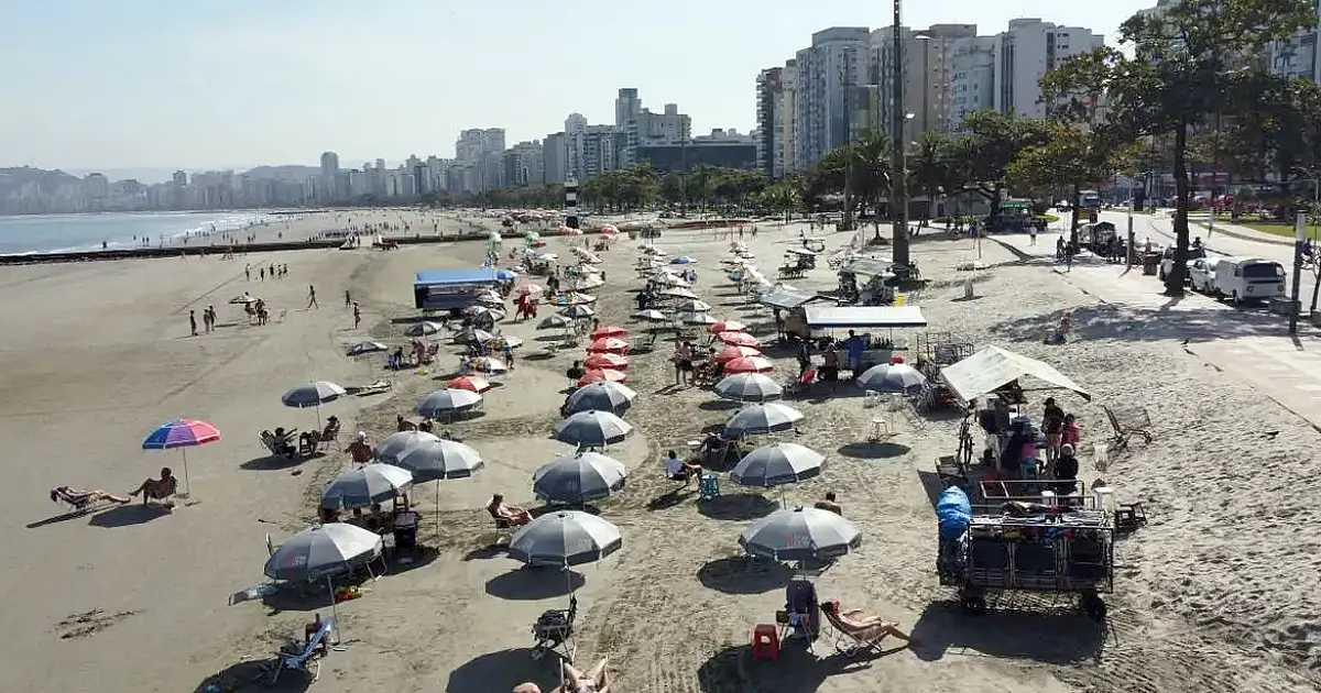 Baixada Santista lidera praias ruins para banho em SP