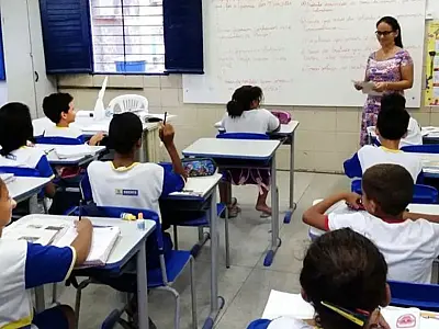 Professores da educação básica.
