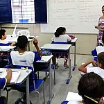 Professores da educação básica ficam isentos do IR a partir de 2026