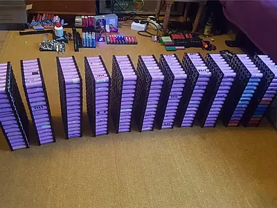 Saiba como o projeto com mais de 650 unidades garante energia limpa e autossuficiente.