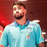 Lucas Paquetá fecha acordo para voltar ao Flamengo em 2026