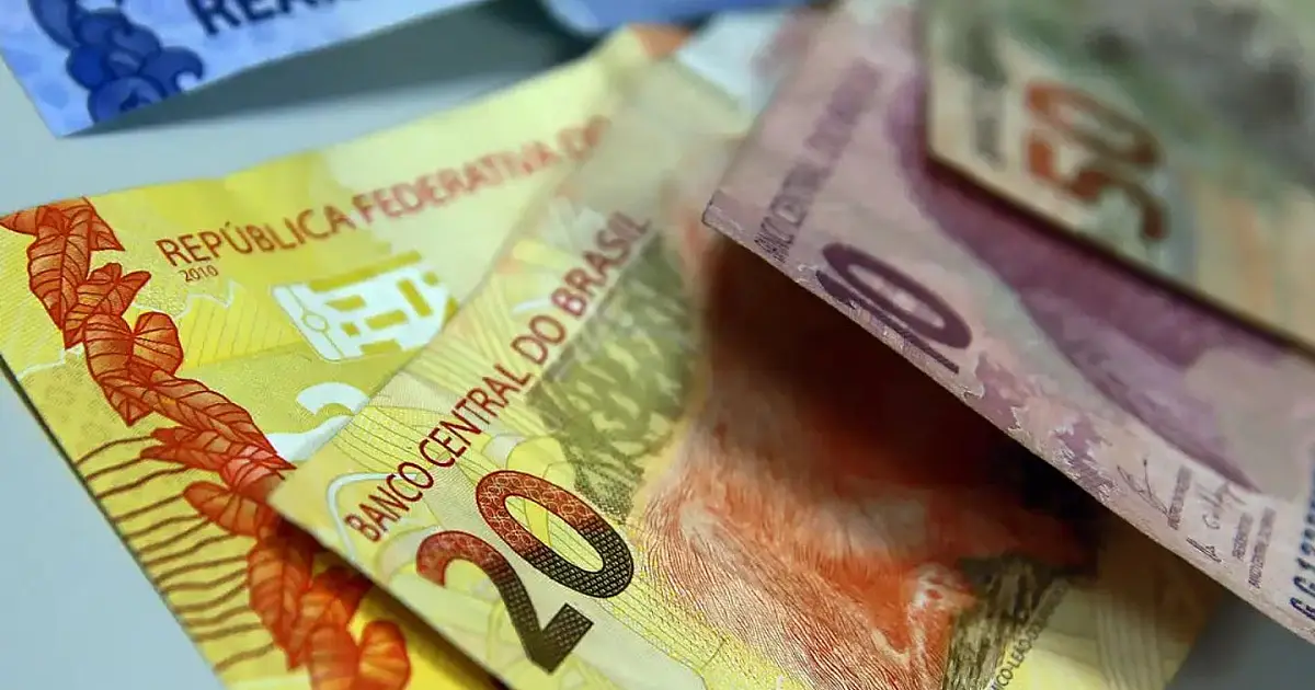 Cédulas de dinheiro.