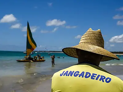 Senado aprovou PL 4.099/2023 reconhecendo agências de turismo receptivo como categoria oficial.