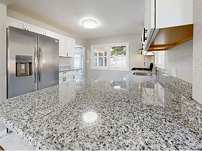 Quartzito substitui mármore e se consolida como tendência para bancadas em 2026