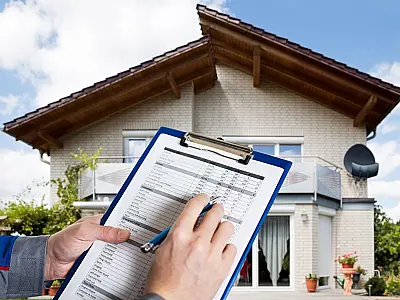 Venda de imóvel herdado pode depender de decisão judicial em caso de desacordo entre herdeiros.