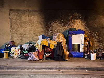 Projeto propõe retorno voluntário de pessoas em situação de rua ao estado de origem.