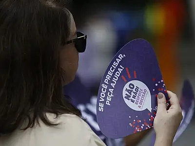 Pesquisa aponta que 80% das mulheres temem assédio durante o Carnaval.