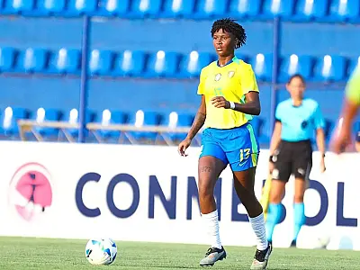 Sara Letícia durante partida pela Seleção Brasileira Feminina Sub-20.