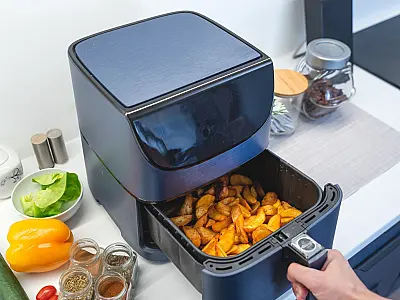 Modelo com cuba de vidro promete mais controle no preparo dos alimentos.