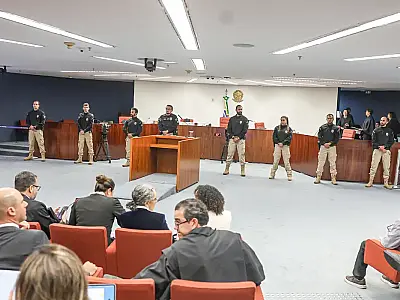 A Primeira Turma do STF analisa o assassinato de Marielle Franco com pedido de condenação de cinco réus.