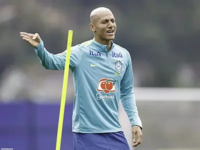 Richarlison durante treino da Seleção Brasileira.