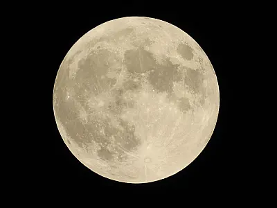 Eclipse lunar total deixará a Lua vermelha no início de março.