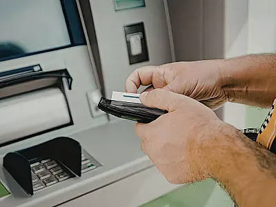 Caixas eletrônicos seguem funcionando durante o Carnaval.