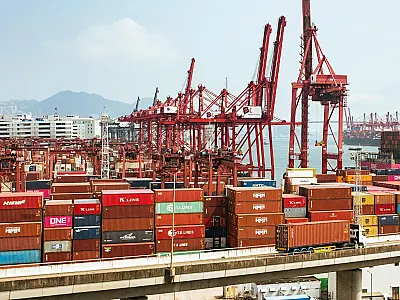 Suspensão de tarifas pode reduzir custos no comércio internacional dos EUA.