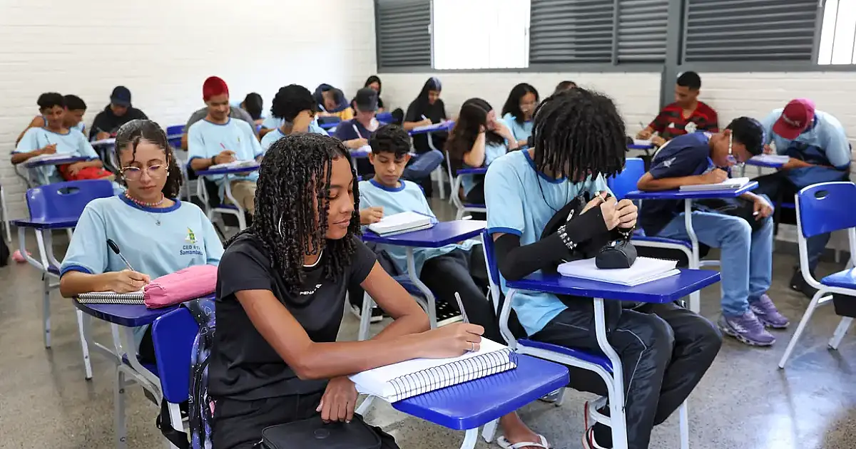 Começa nesta segunda o pagamento da 1ª parcela do Pé-de-Meia para estudantes do ensino médio público