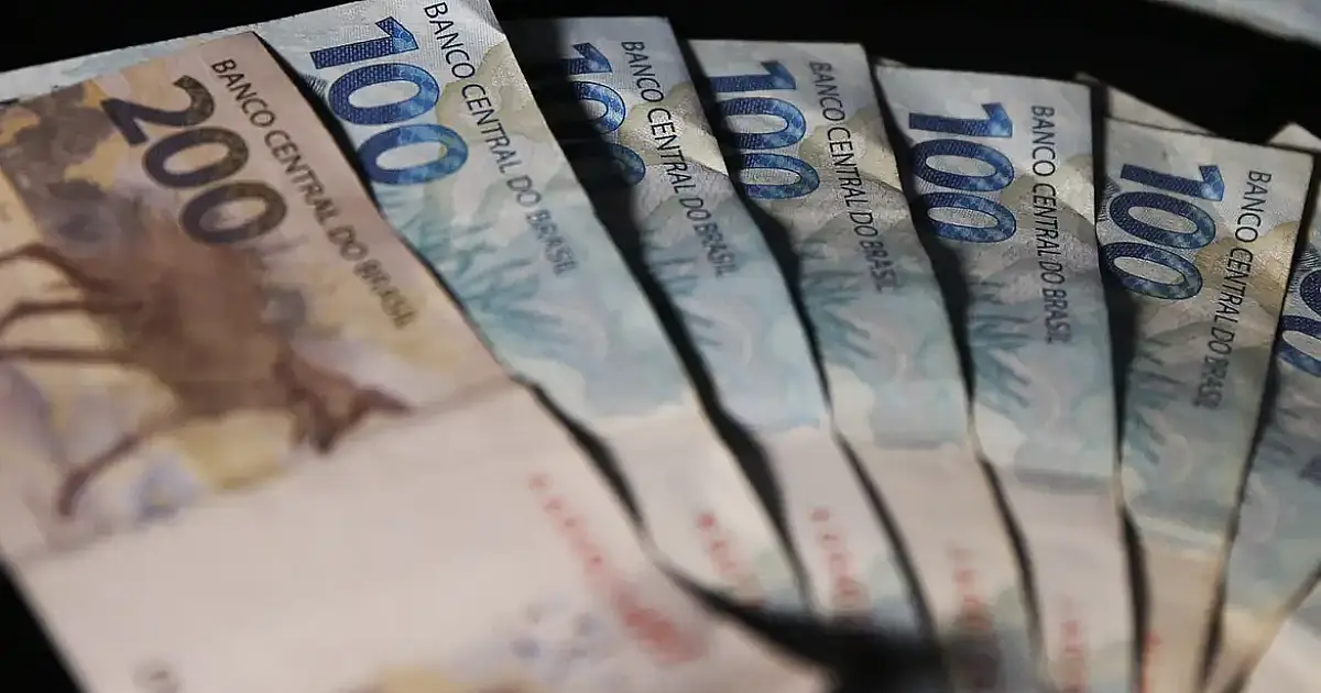 Mercado revisa alta da inflação para 4,31% em 2026, perto do teto da meta