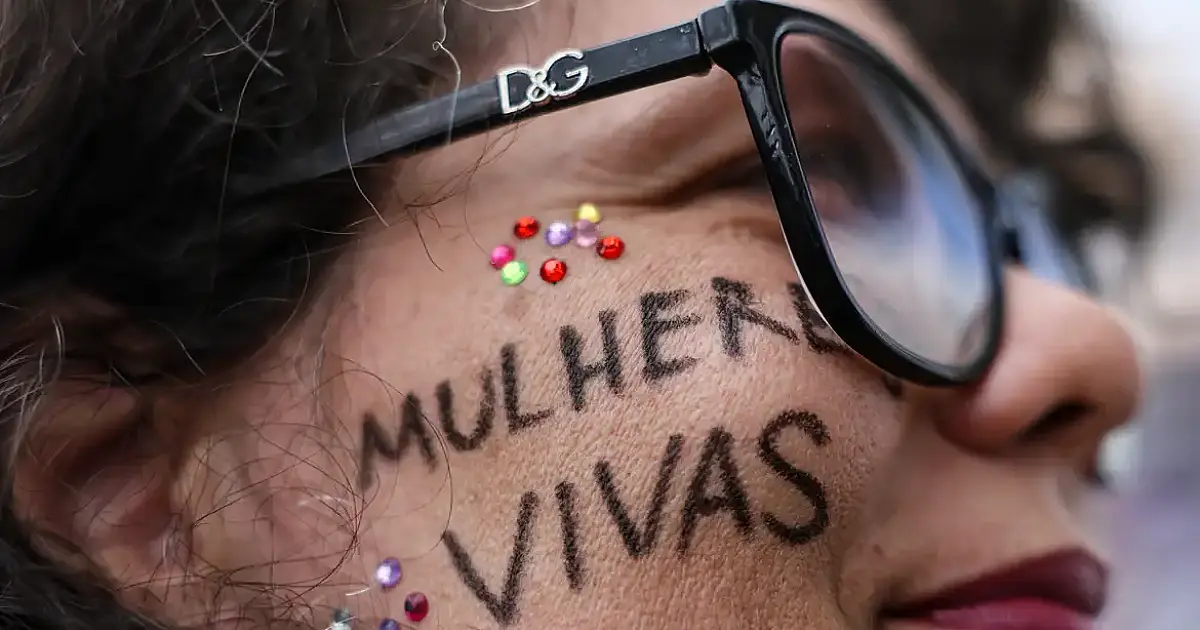 Senado institui Comenda Laço Branco para homenagear ações de enfrentamento à violência contra a mulher