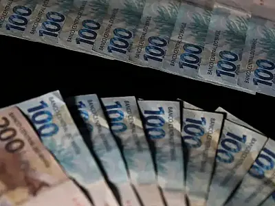 Reajuste salarial anunciado pelo governo do Maranhão prevê aumento para professores da rede estadual.