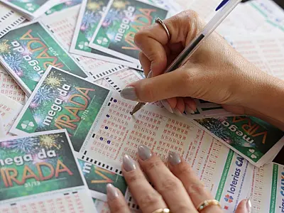 Apostador registra jogo da Mega-Sena em lotérica
