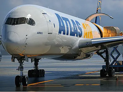 Atlas Air confirma compra de 20 Airbus A350F, com opção para mais 20, e abre um novo capítulo na estratégia de expansão da frota.