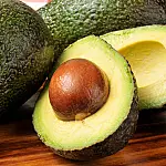 Como armazenar abacate corretamente e evitar que a fruta estrague