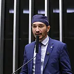 Projeto prevê adicional de insalubridade e periculosidade para professores