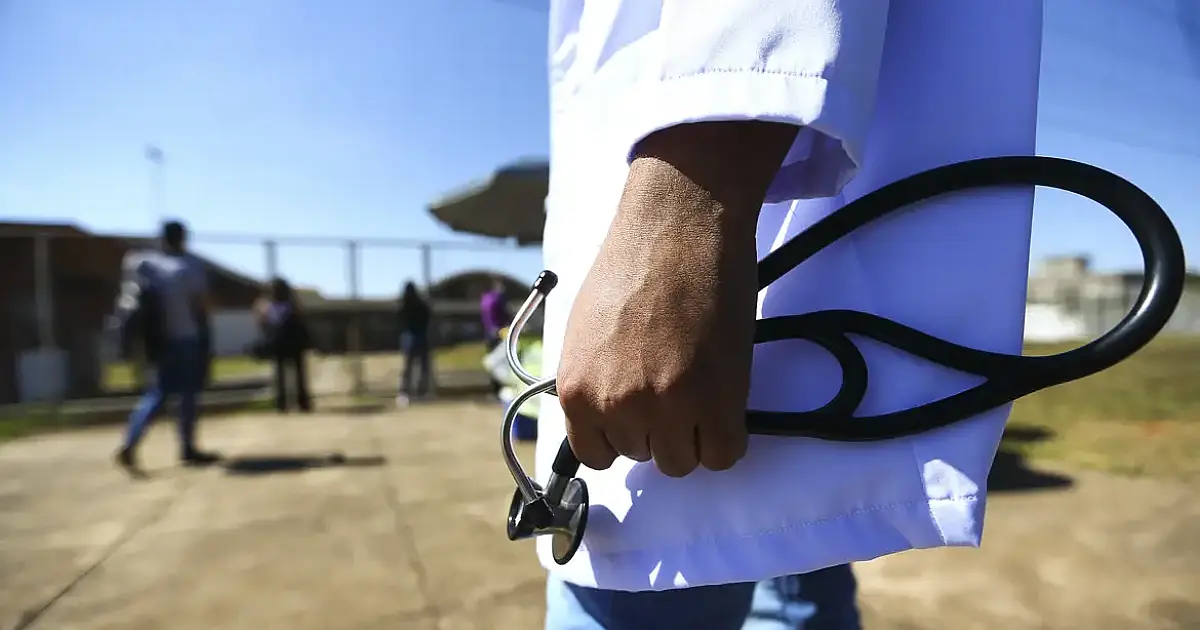 MEC endurece fiscalização e aplica sanções a cursos de medicina com baixo desempenho em avaliação nacional