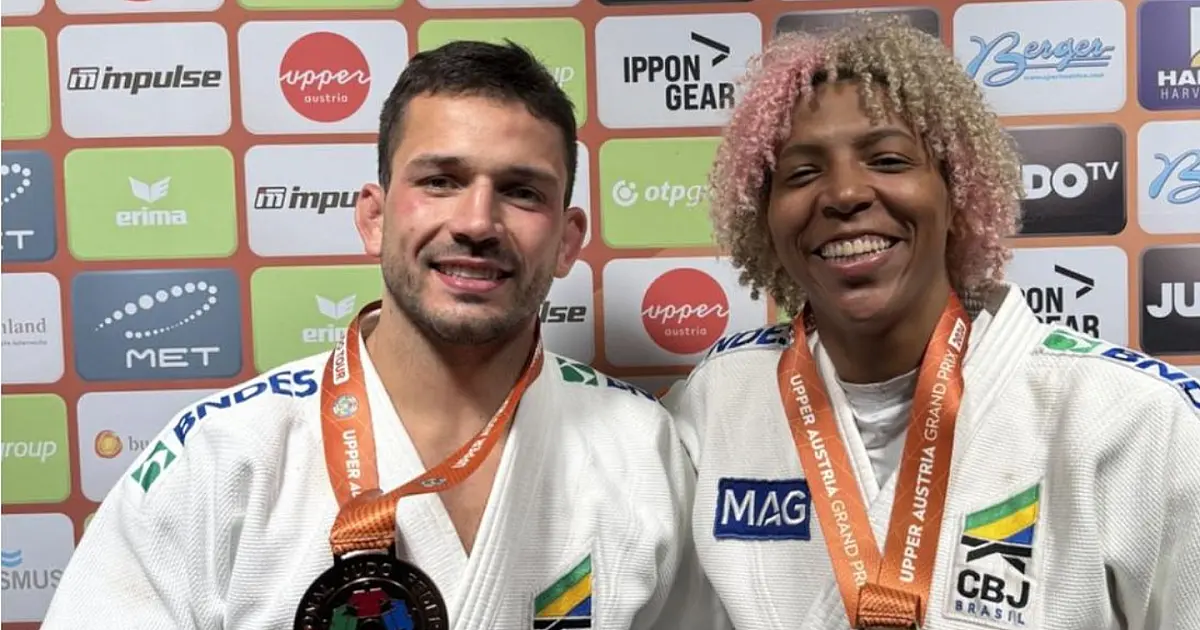 Rafaela Silva durante combate no Grand Prix de judô da Áustria.