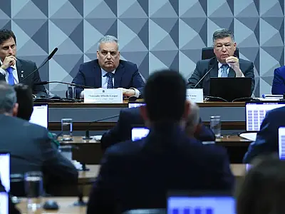 Decisão do STF impede CPMI do INSS de acessar dados sigilosos guardados no Senado.