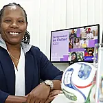 Mulheres no futebol enfrentam preconceito, mas reforçam a importância da determinação para ocupar o espaço