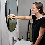 Passar mais de 10 minutos no banheiro pode prejudicar a saúde