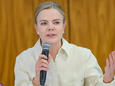 Gleisi Hoffmann durante agenda oficial no Palácio do Planalto.