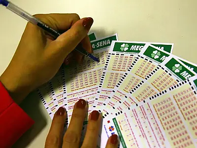 Apostas de Santa Catarina acertaram a quina da Mega Sena 2985 e levaram mais de R$ 34 mil.