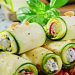 Aprenda a fazer rocambole de abobrinha e surpreenda na cozinha