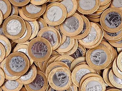 Moedas brasileiras de 1 real podem ganhar alto valor no mercado de colecionadores.