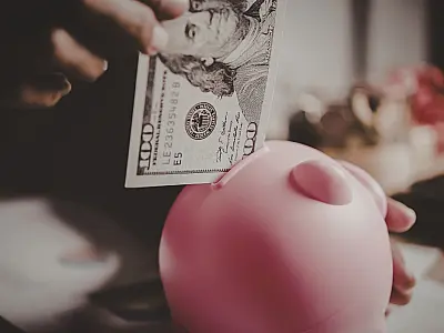 Imagem simbólica representa sonhos relacionados a dinheiro e prosperidade.