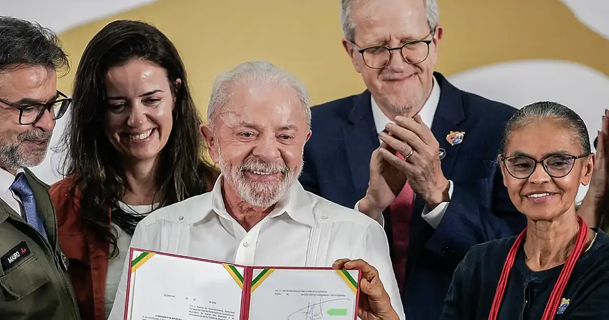 Lula anuncia prioridades para a COP15 e assina decretos que ampliam áreas protegidas no país