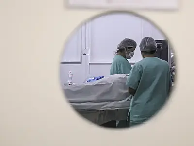 Novo centro da UFRJ para doenças raras deve ampliar o diagnóstico no SUS, reforçar a pesquisa genética e reduzir a demora em casos complexos.