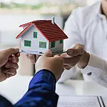 Doação de imóvel em vida pode evitar inventário e facilitar divisão de herança