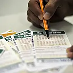 Mega Sena 2984 acumula e prêmio pode chegar a 105 milhões no próximo sorteio