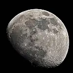 Lua Crescente traz alerta financeiro para três signos