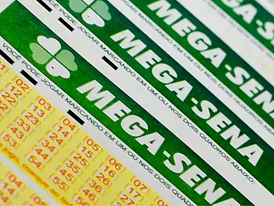 Cartões de aposta da Mega-Sena utilizados em loterias da Caixa.
