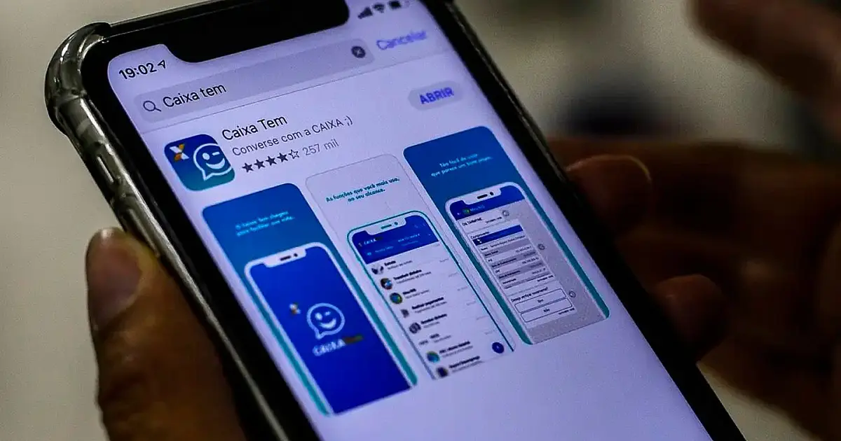 Tela de celular exibindo o aplicativo Caixa Tem usado para acessar o Bolsa Família.