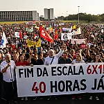 Lula convoca sindicatos para pressão popular pelo fim da escala 6x1
