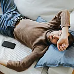 Estudo aponta quantas horas de sono ideal para quem tem 18 a 64 anos