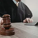 Justiça determina que proprietária reconstrua parede demolida dentro do próprio imóvel