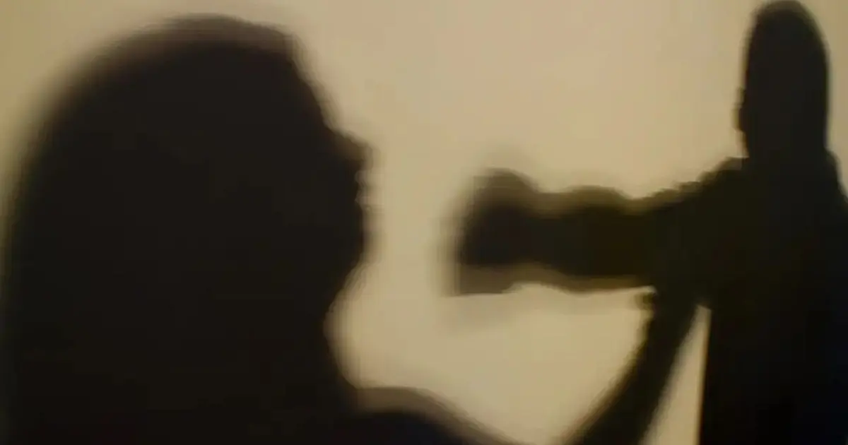 Fachada de prédio da Justiça representando decisão judicial em caso ocorrido no Rio de Janeiro.