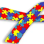 Mulheres carregam principal responsabilidade no cuidado a autistas no Brasil, confirma novo estudo