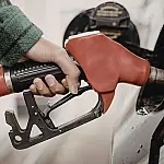 Gasolina a R$ 0,80 gera filas e surpreende motoristas em São Paulo